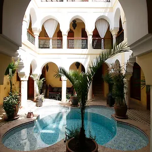 Riad Lena &